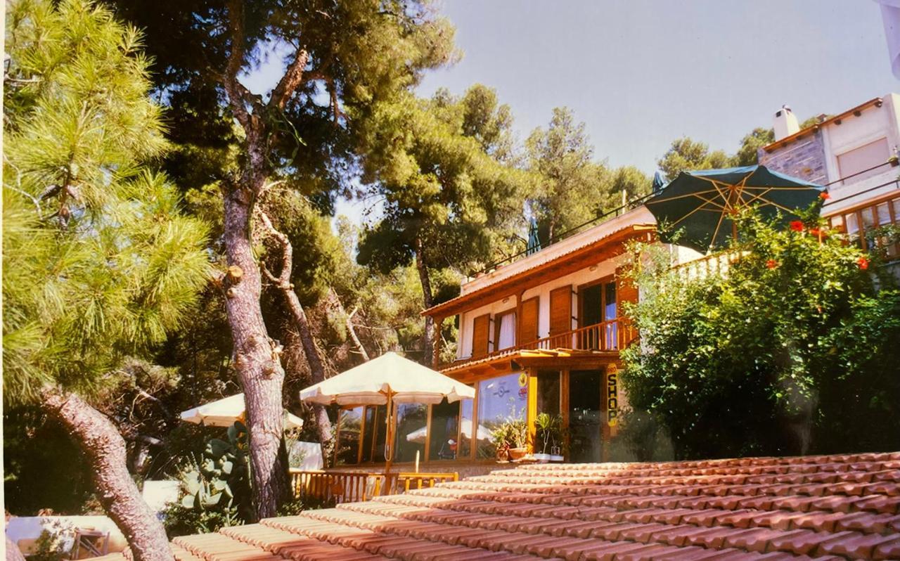 Sea-side 3 Bedroom- House * Poros Town