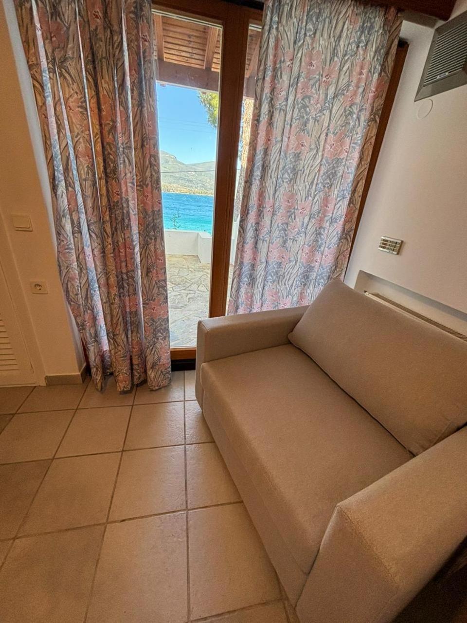 Hébergement de vacances Sea-side 3 Bedroom- House Poros Town